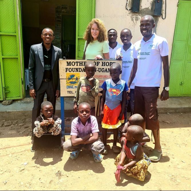 Dagmar Sawiwtowsky is consulting Ride-Africa in their stakeholder communication, formulating their success stories and optimizing the communication channels webpage and social media